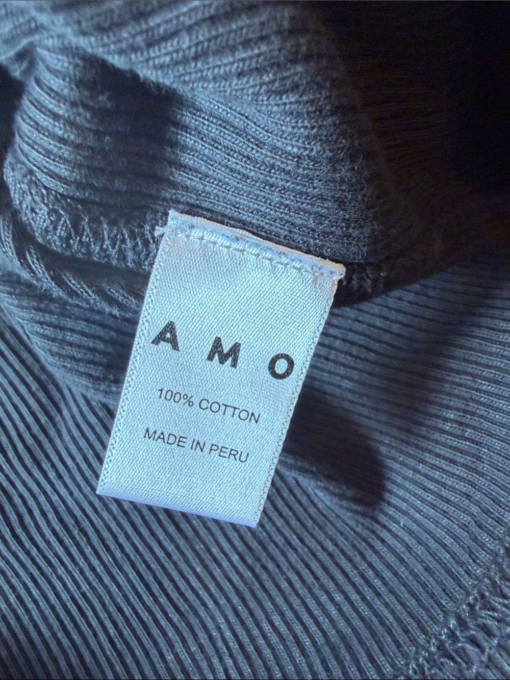 AMO Black V-Neck Ribbed Tank - Picture 4 of 4